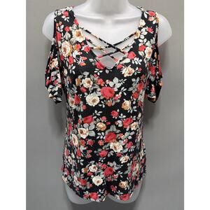 Free Kisses Black floral short sleeve Cut out V Neck Cold Shoulder Top size M